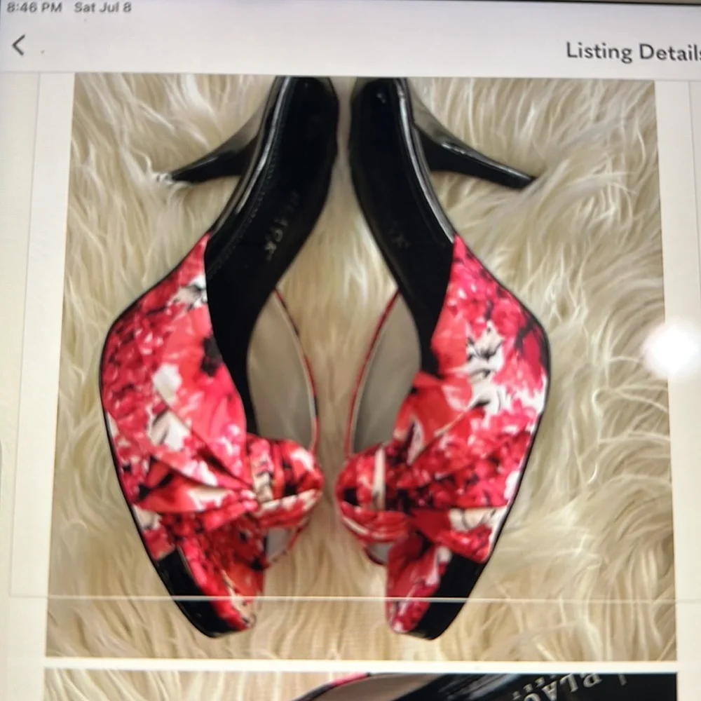 WHBM Floral Clutch with Shoulder Chain Strap - Picture 10 of 10